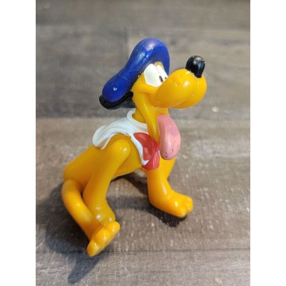 Disney Pluto dog beret hat toy figure - Picture 1 of 7